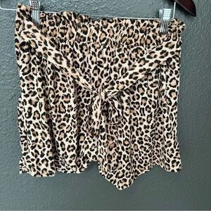 NWOT Texas True Threads lounge shorts in leopard print | size S